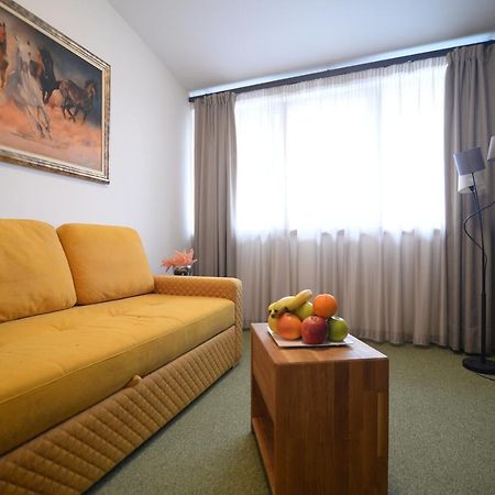 Apartmani Carolija Lucani Luaran gambar