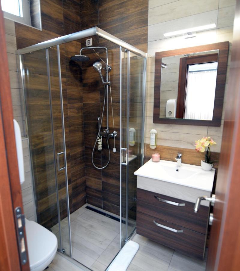 Apartmani Carolija Lucani Luaran gambar