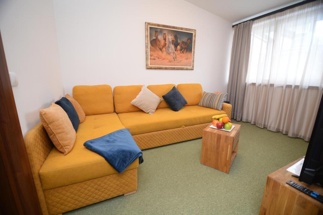 Apartmani Carolija Lucani Luaran gambar