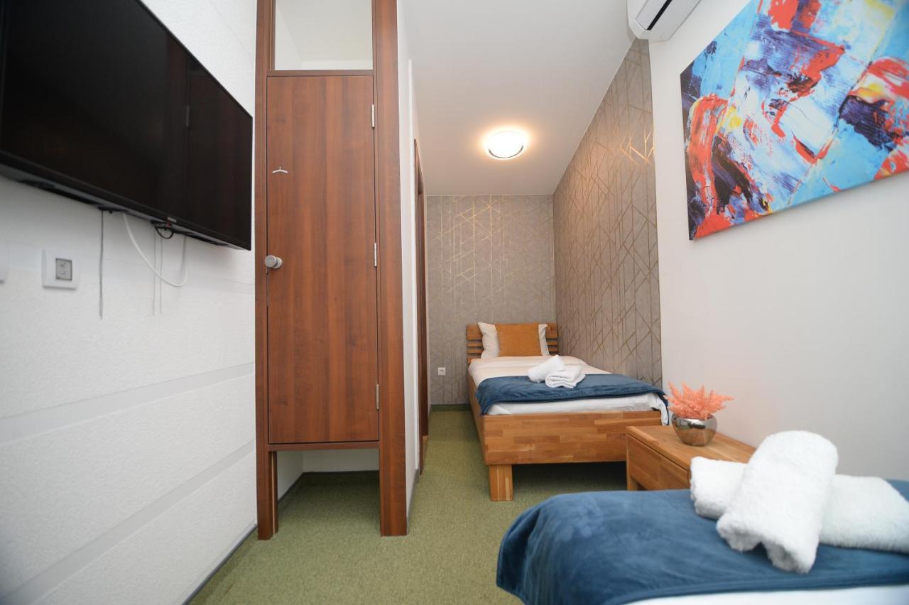 Apartmani Carolija Lucani Luaran gambar