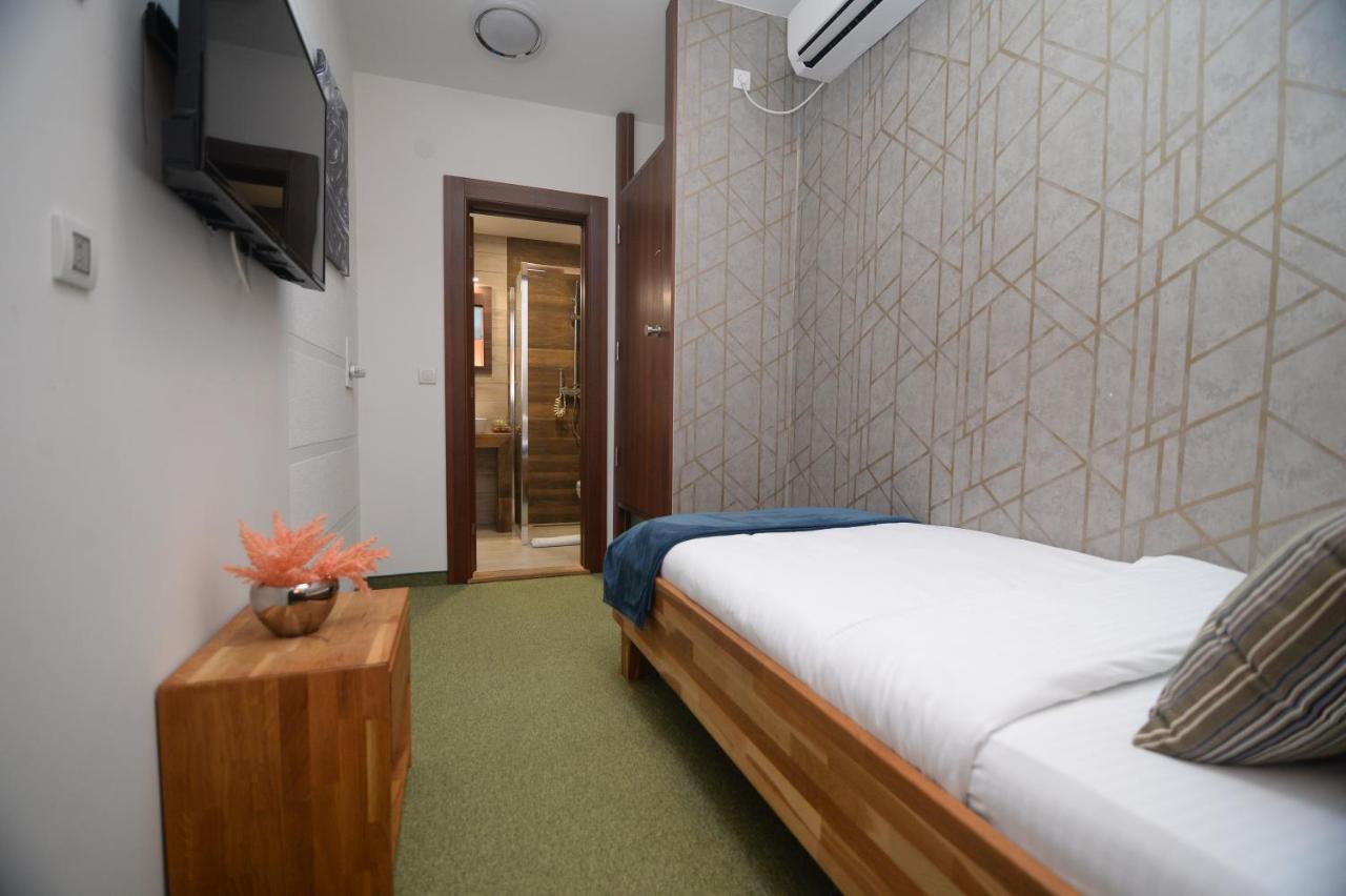 Apartmani Carolija Lucani Luaran gambar